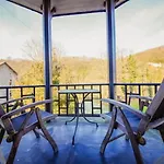 Semesterbostad Modern In With Sauna