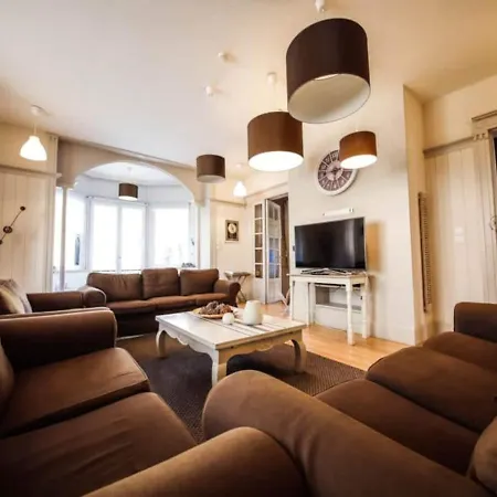 Modern In With Sauna Holiday home