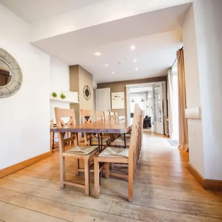 Modern In With Sauna Hastiere-par-dela