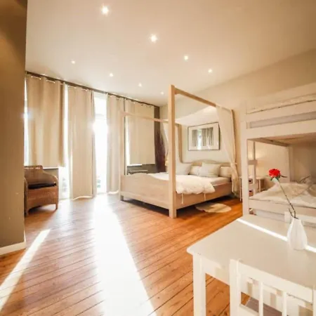 Modern In With Sauna