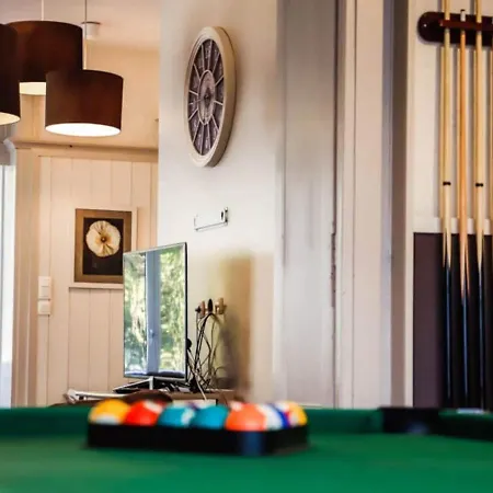 Modern Holiday In With Sauna Hastiere-par-dela