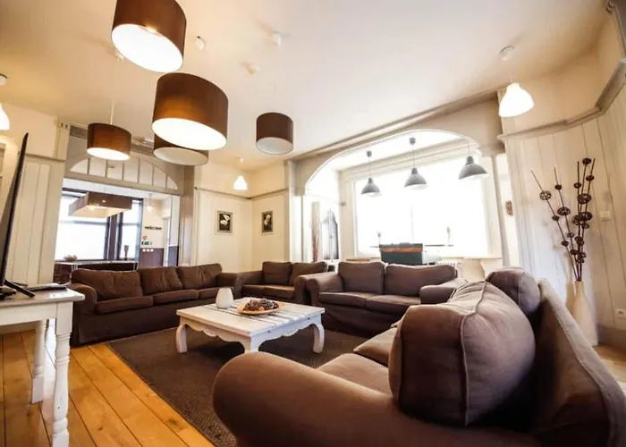 Modern In With Sauna