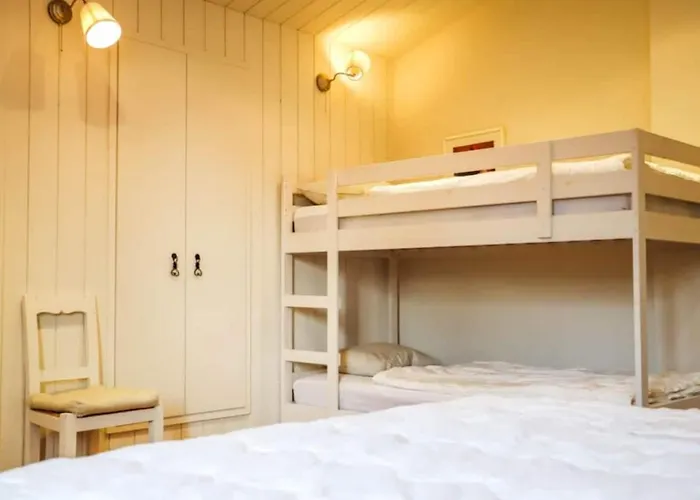 Holiday home Modern In With Sauna Hastiere-par-dela