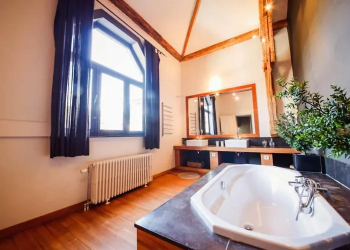 Holiday home Modern In With Sauna *