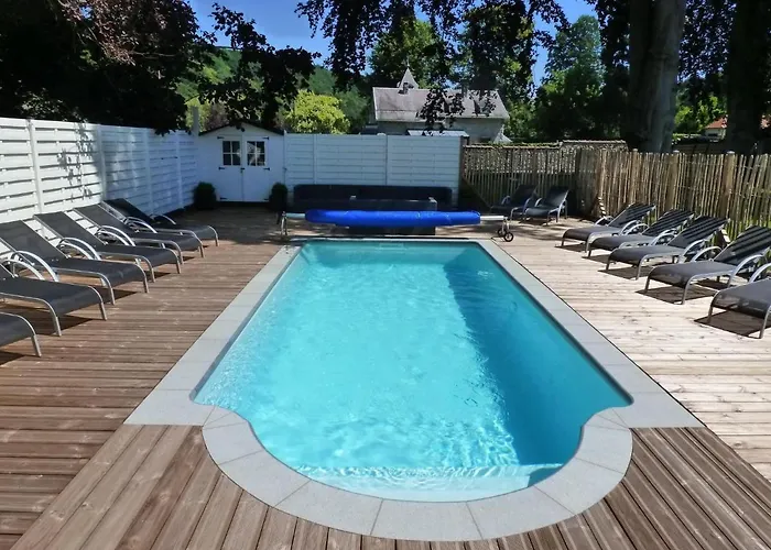 Modern In With Sauna Hastiere-par-dela